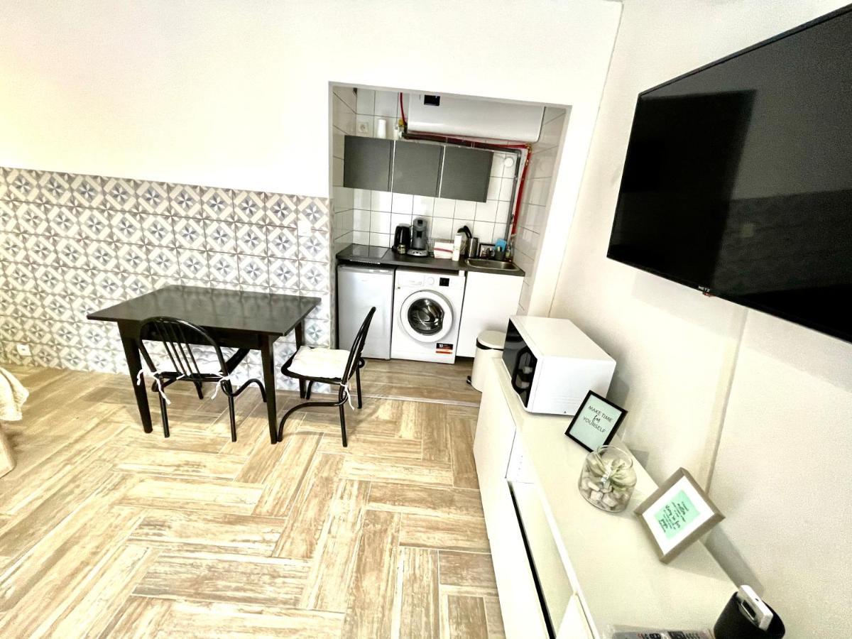 Studio Place Des Marseillais , Gare Saint Charles Apartment Марсилия Екстериор снимка